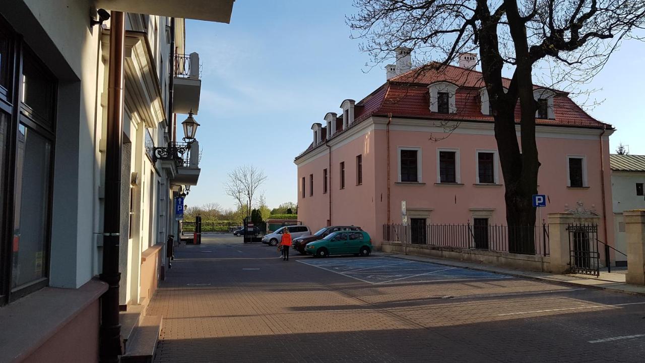 Apartament Ambasada Zamość Exteriör bild