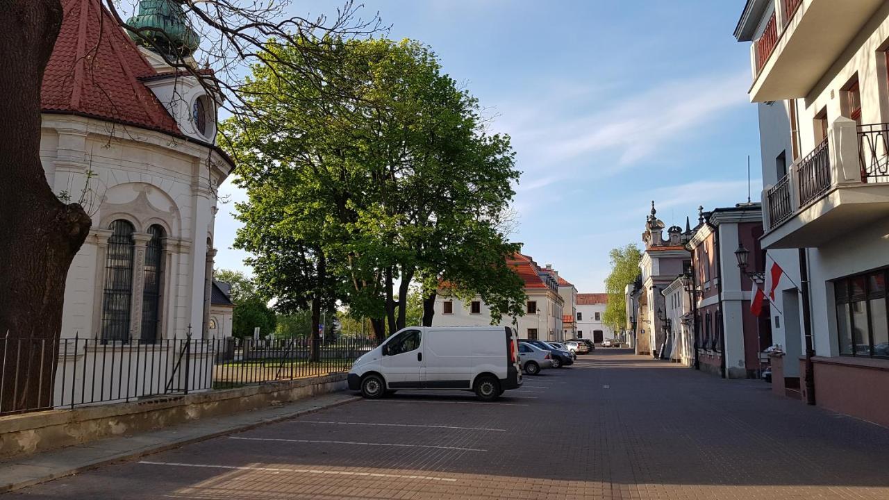 Apartament Ambasada Zamość Exteriör bild
