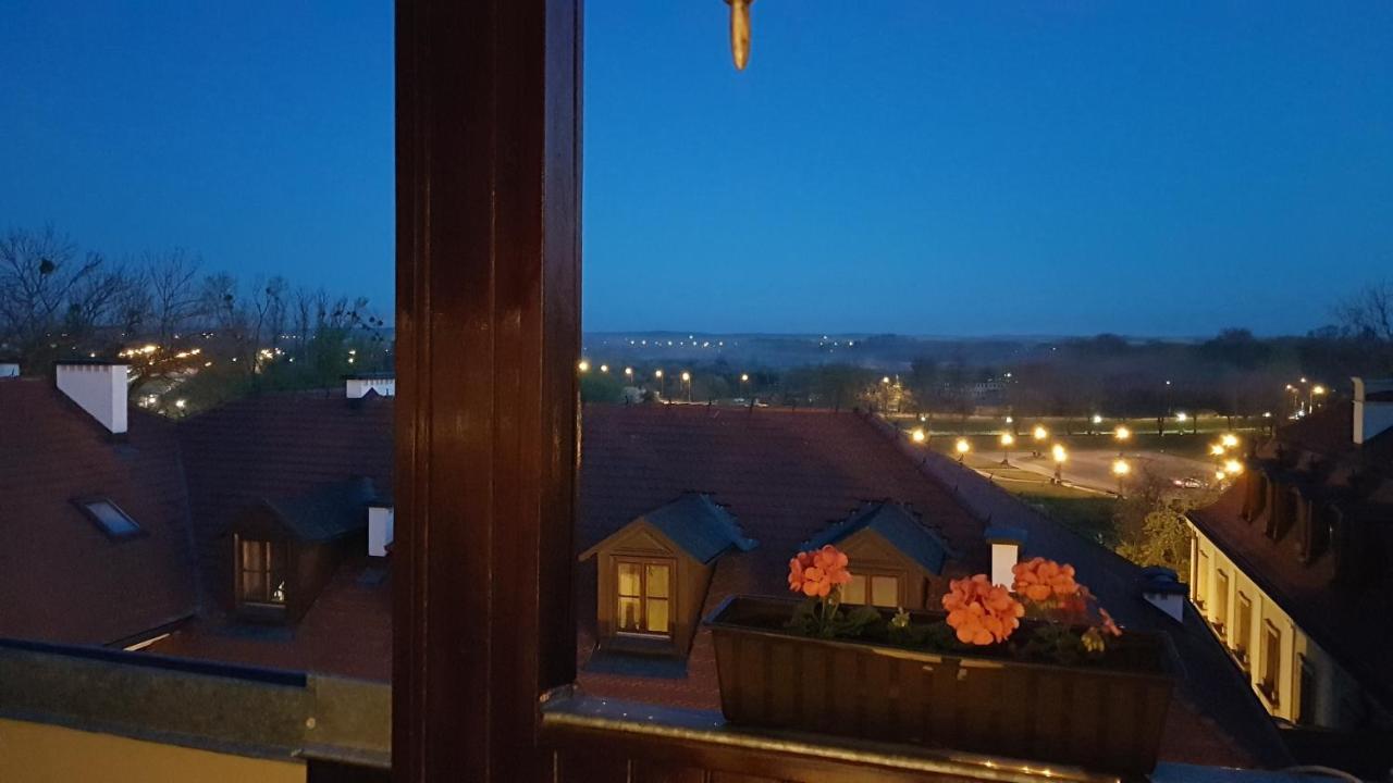 Apartament Ambasada Zamość Exteriör bild